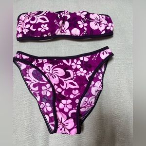 Raisins strapless Bikini and Sarong Set